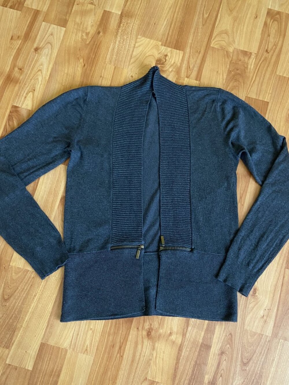 Premise Studio Dark Gray Cardigan Sweater jacket XS